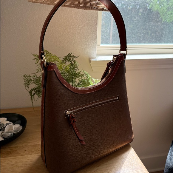 Dooney & Bourke Pebble Grain Hobo - Picture 2 of 5